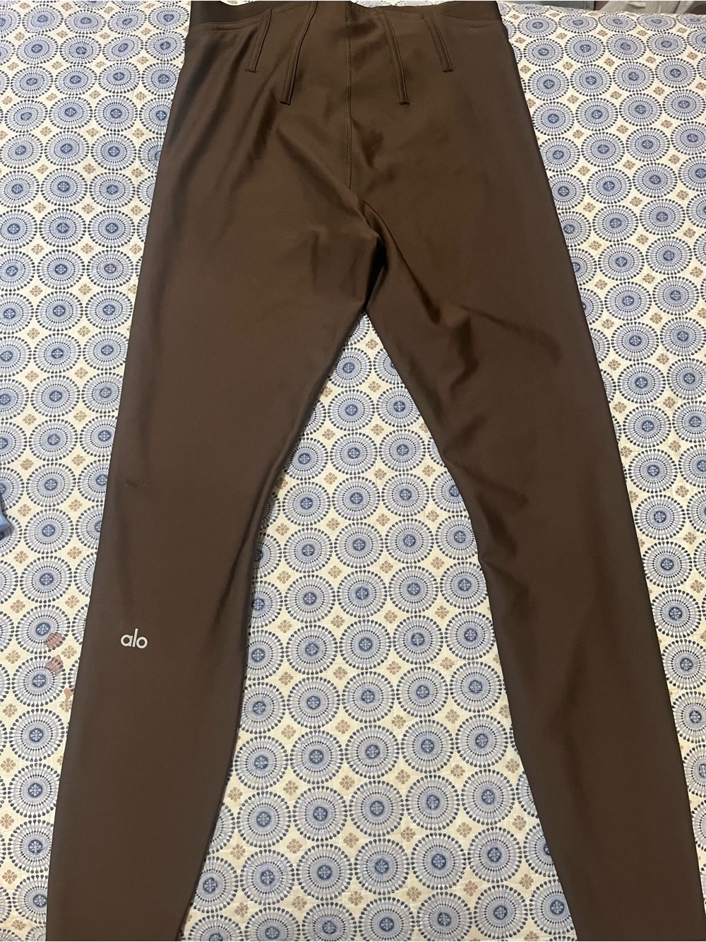 ALO Yoga Men's Dark Brown Jogger Pants
